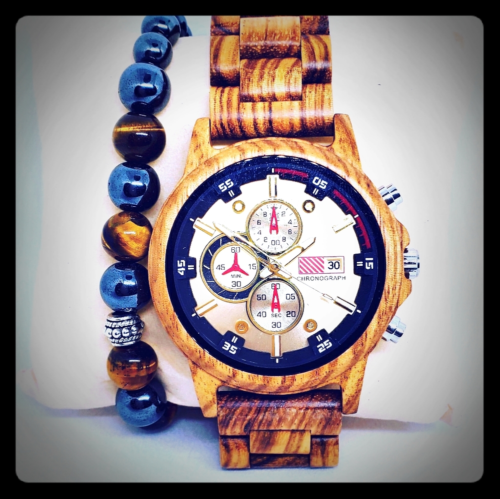 Men custom bracelet with ⌚